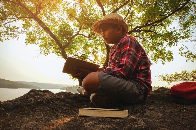 Nurturing Faith: Exploring Christian Education in Baptist Tradition